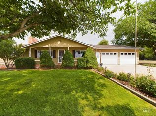6990 Hillview Rd, Emmett, ID 83617