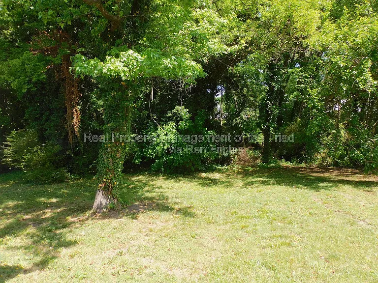 909 Tuscaloosa St — Photo 15