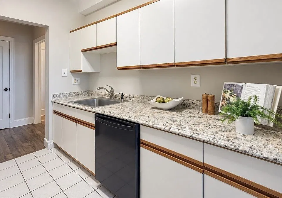 354 N Main St #306
