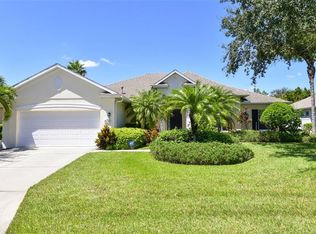 8230 Planters Knoll Ter, University Park, FL 34201