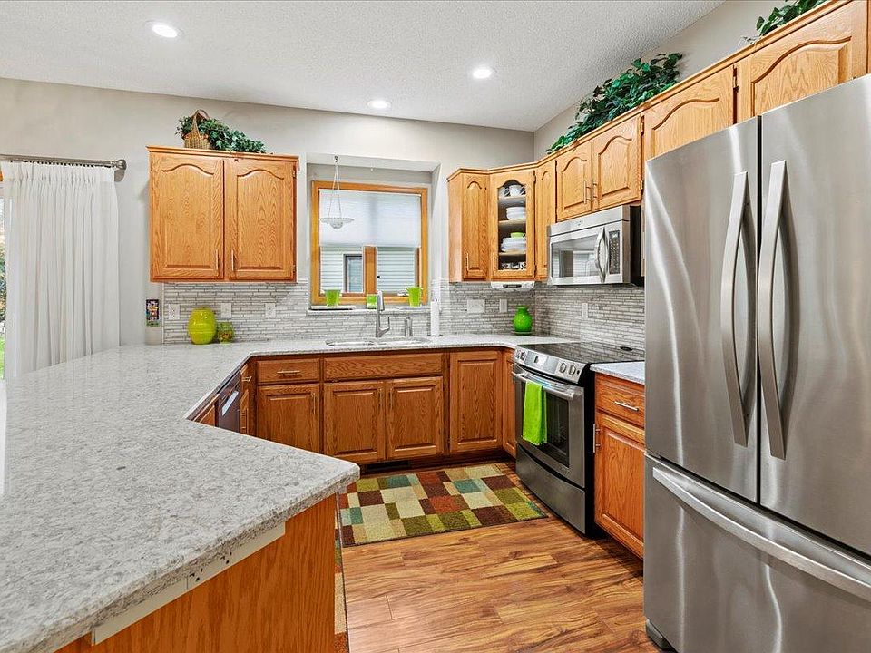9463 Winslow Chas, Maple Grove, MN 55311 Zillow