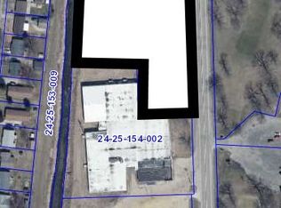 420 S 7th St, Rochelle, IL 61068