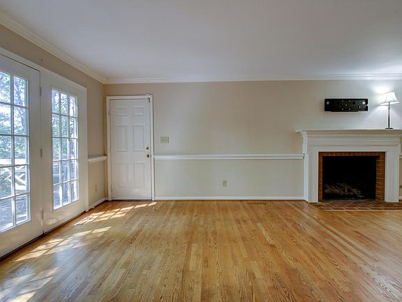 5th image of 5338 Black Bear Ln