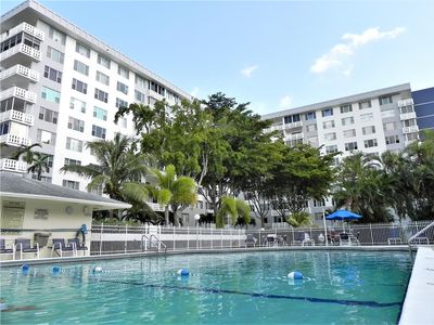 4350 Hillcrest Dr #606, Hollywood, FL, 33021