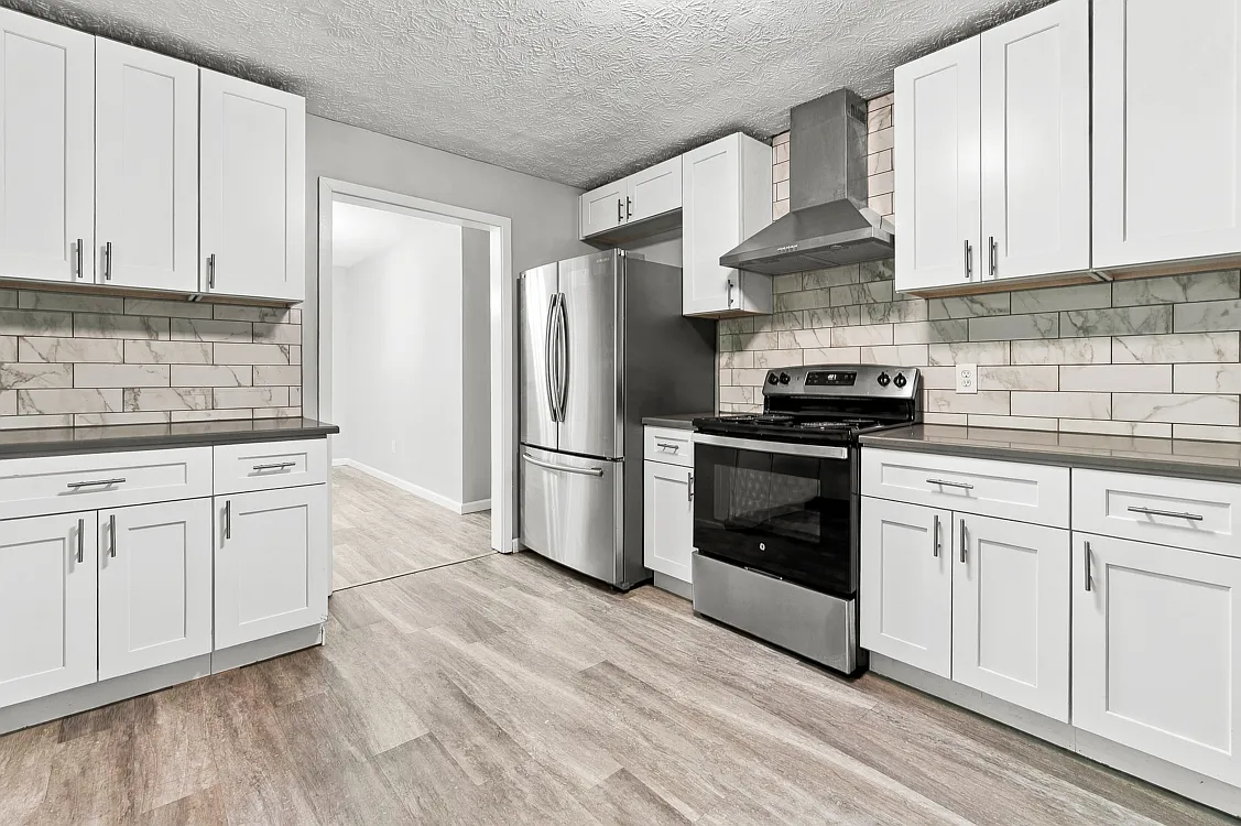 3 bed, 1.5 bath, 1748 sqft, $2,850 — Photo 1