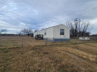 128 Boomer Rd, Shawnee, OK 74804