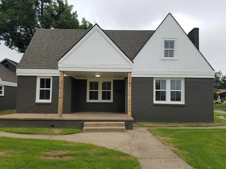 1321 N Klein Ave — Photo 5