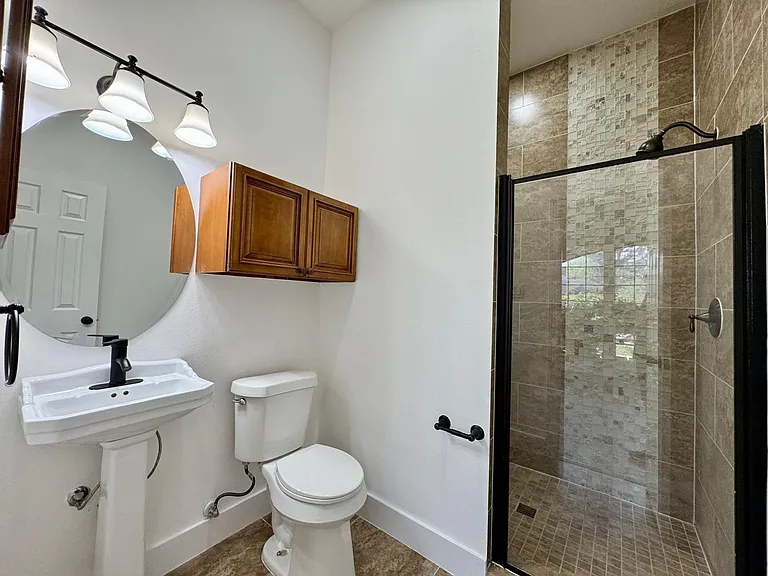 6427 Liberty Valley Dr — Photo 5