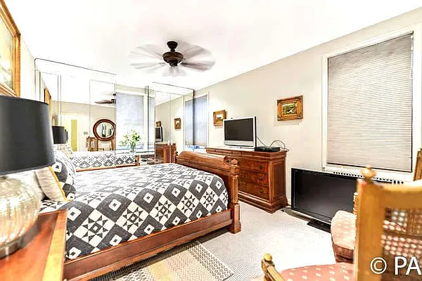 Sold by Benjamin Realty Since 1980 | media 32