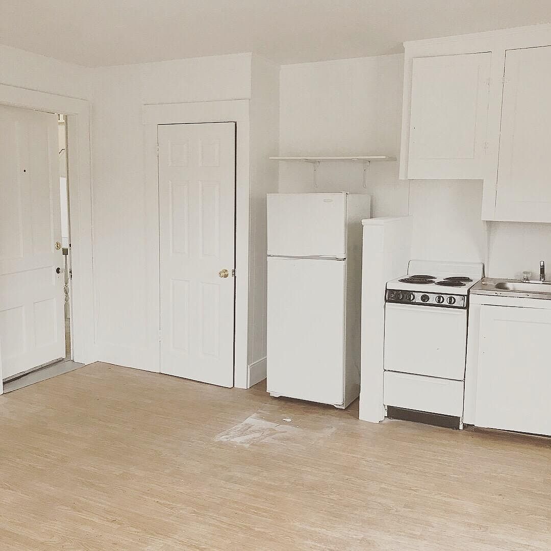 24 Gilford Ave APT 3, Laconia, NH 03246 Zillow