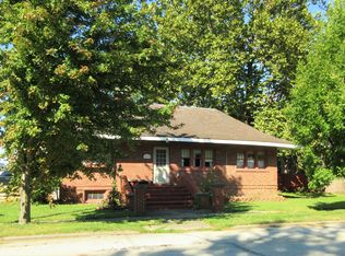 305 S Don Ryan St, Hammond, IL 61929