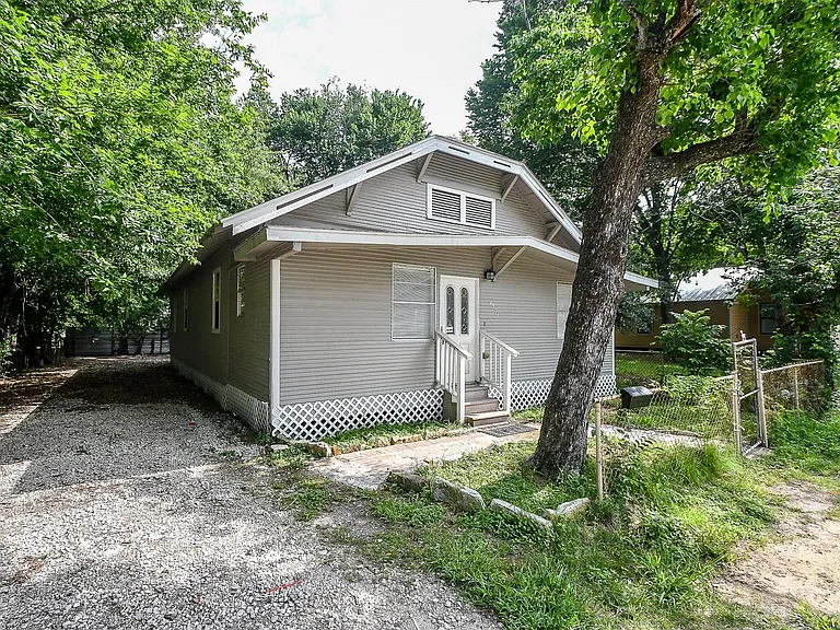 4301 Gregory St — Photo 1
