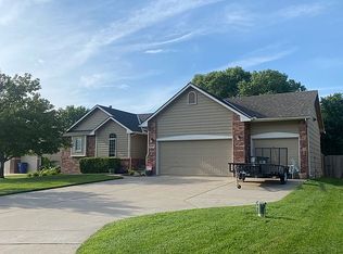 10105 W Bella Vis, Wichita, KS 67212
