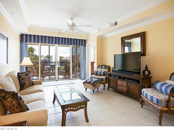 2nd image of 8581 Via Garibaldi Cir Unit 202