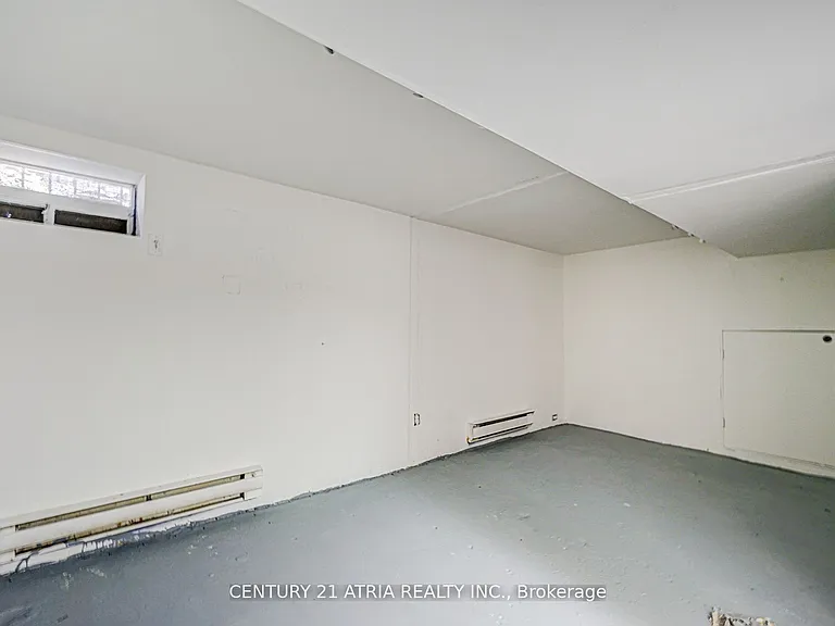 397 Parkside Dr — Photo 15