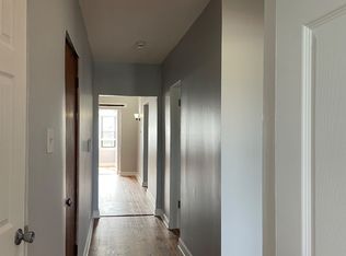 8916 Skokie Blvd Unit 2-4, Skokie, IL 60077
