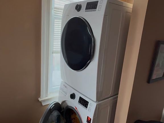 3rd image of 123 Vinton St APT 1
