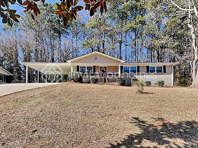 2182 Chestnut Log Loop — Photo 1