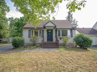 50 New Shaker Rd, Albany, NY 12205