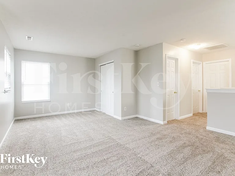 8051 Little River Ln — Photo 6