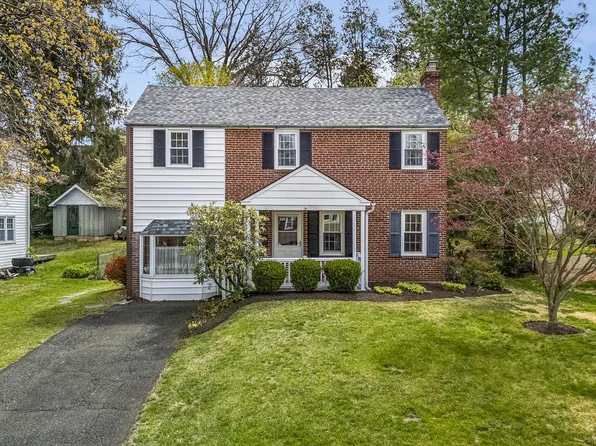 404 Drayton Rd, Oreland, PA 19075