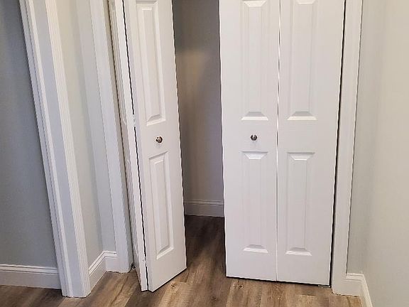 3rd image of 124 Pelican Cir