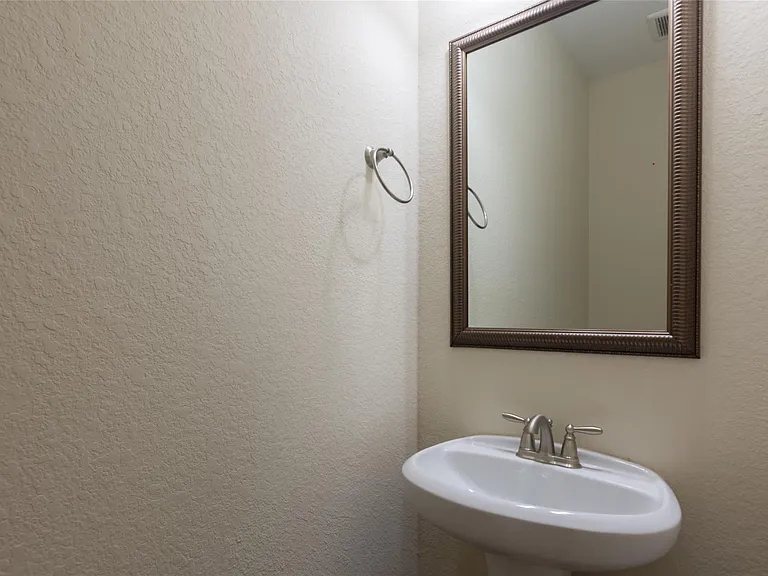 10823 Paula Bluff Ln — Photo 33