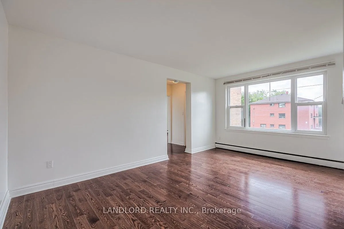 2 bed, $1,950 — Photo 1