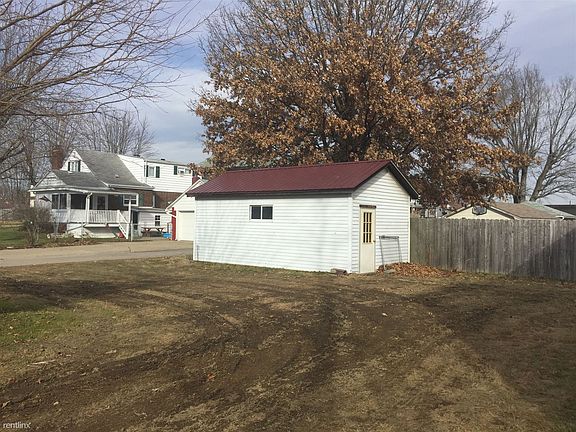 LEVEL BACKYARD WITH DETACHED GARAGE