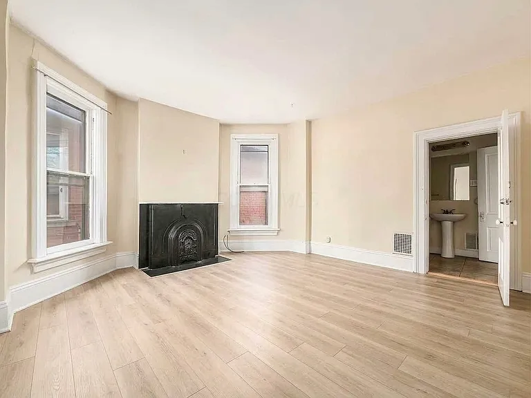 41 King Ave #D — Photo 9