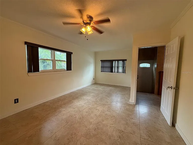 215 S West Shore Blvd — Photo 31