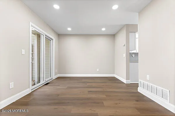 805 Arlington Dr — Photo 17