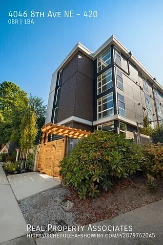 4046 8th Ave NE #420 Photo 1