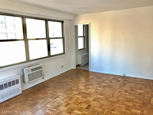 Rented by Living New York | media 8