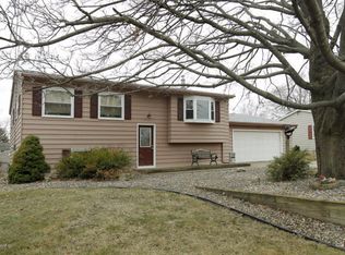 143 Birch Ln, Battle Creek, MI