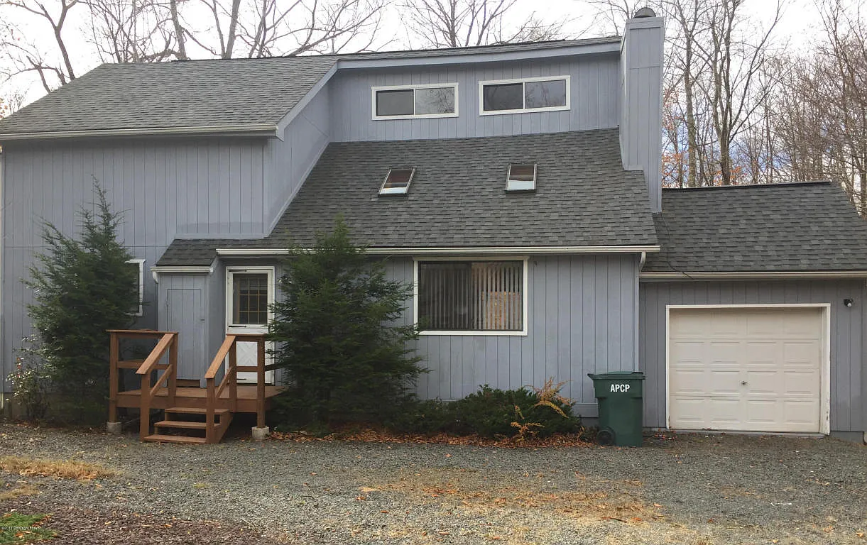 841 Country Place Dr photo 1