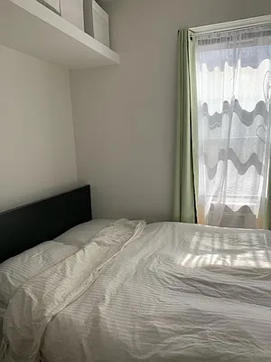 Rented by Chartwell Manhattan Realty | media 6
