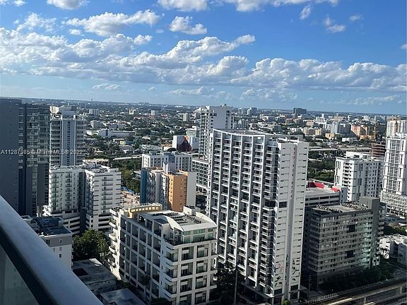 4th image of 1111 SW 1st Ave APT 3122-N