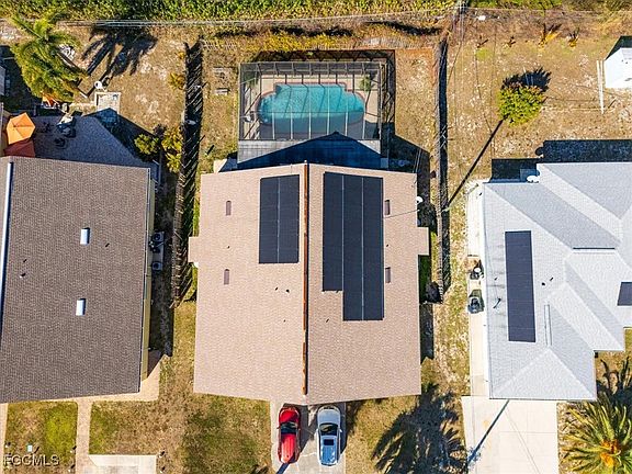 3rd image of 7261 Albany Rd