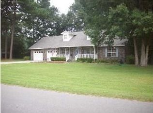 101 Ruth Dr, Moncks Corner, SC 29461