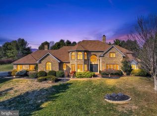 1085 Wyndward Ct, York, PA 17403