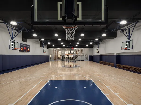 10 Riverside Boulevard image 17 of 19