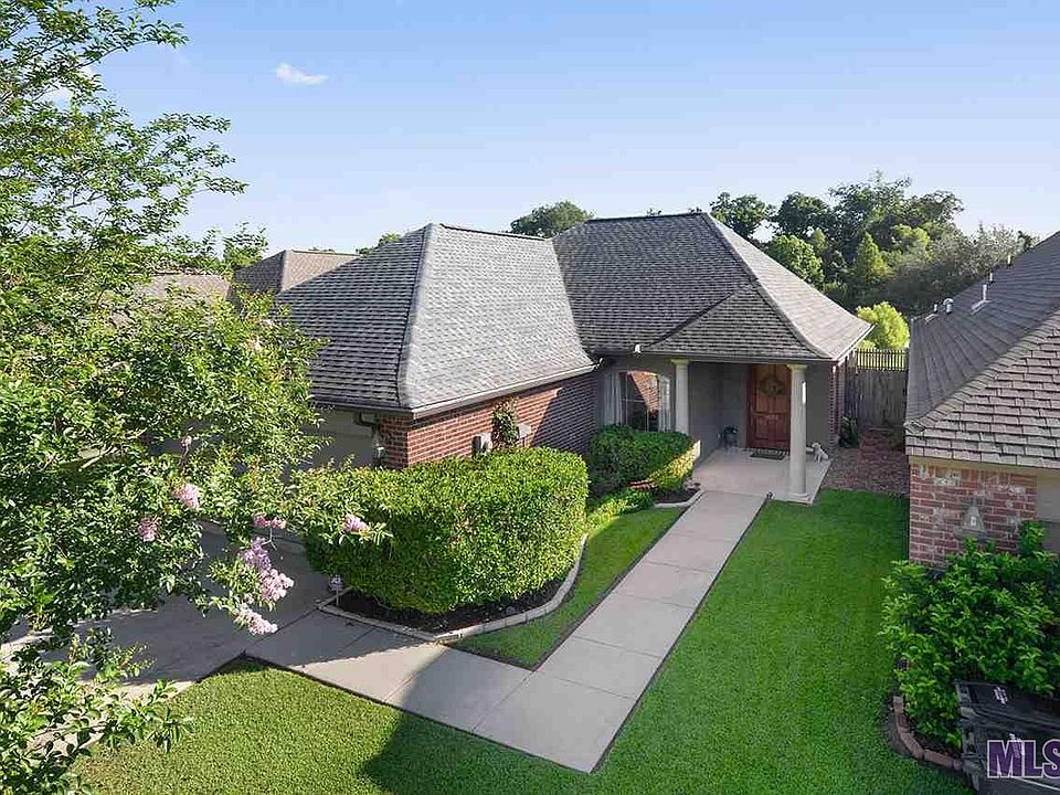 2nd image of 9561 Summer Pointe Ave