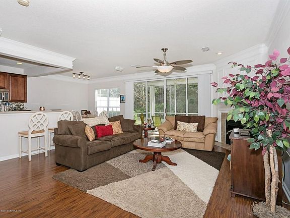 4th image of 3937 Lionheart Dr