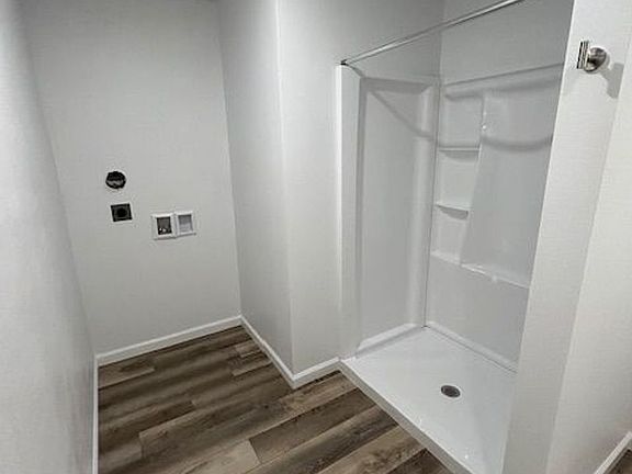 5th image of 400 E James Dr #5
