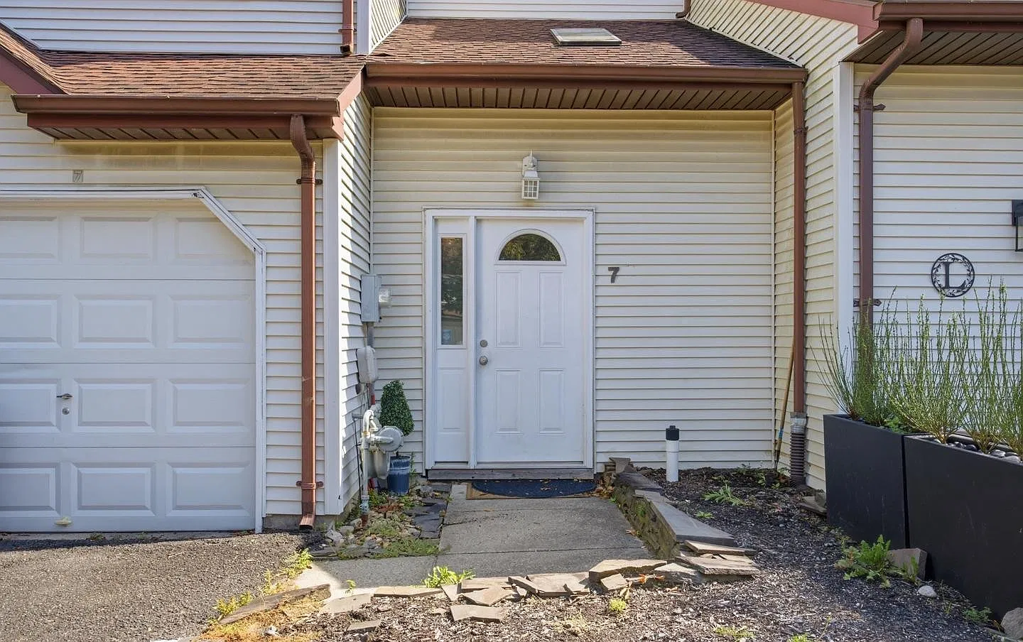3 bed, 2.5 bath, 1540 sqft, $2,750 — Photo 2