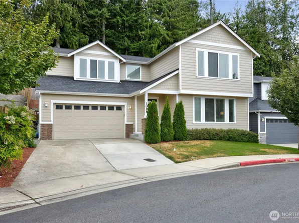 1098 NE Sockeye Court, Bremerton, WA 98311