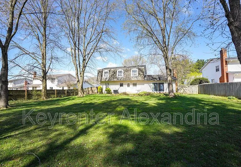 7123 Red Horse Tavern Ln — Photo 38