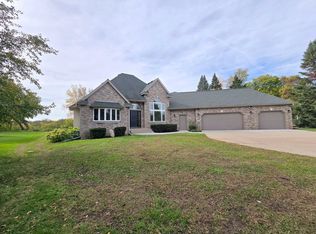 6438 Riverdale Dr NW, Ramsey, MN 55303