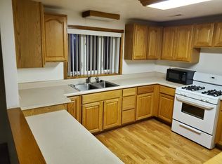 113 Locust Ln, Brackenridge, PA 15014